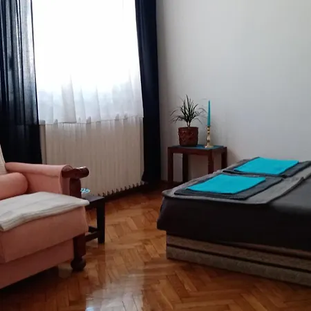 Appartement Tesla Romantic Cradle-big Winter-promo Discount Belgrade